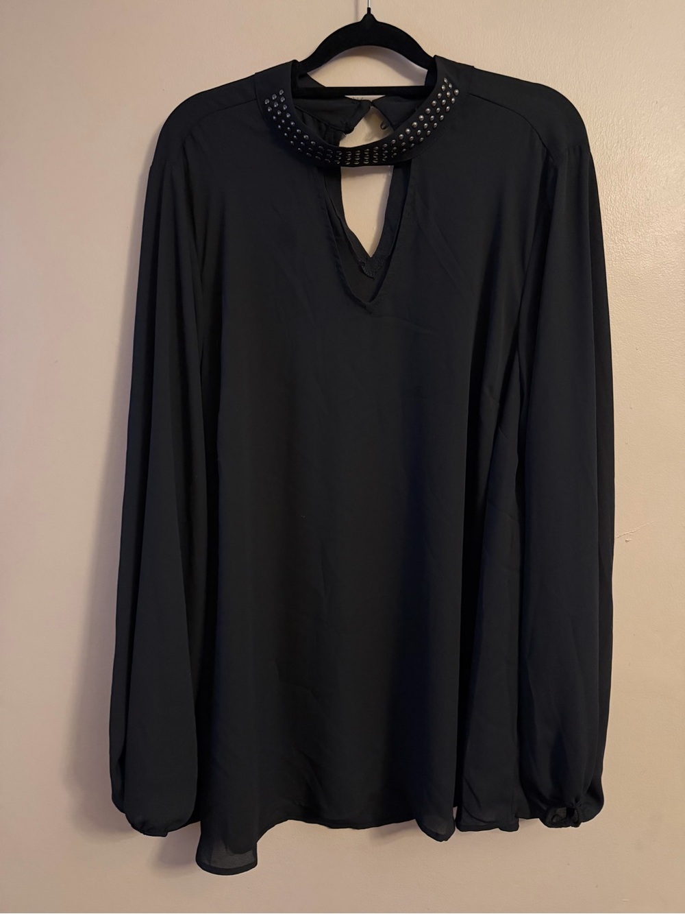 torrid Black Stud-Trim Keyhole Chiffon Blouse